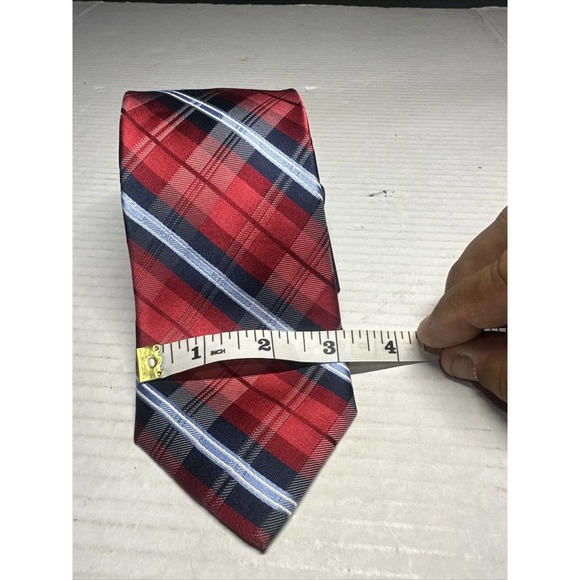 Tommy Hilfiger Red‎ Plaid 100% Silk Tie - Picture 2 of 6